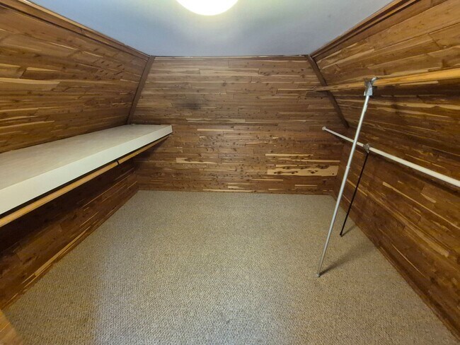 Building Photo - Nice 3 bed in Watertown