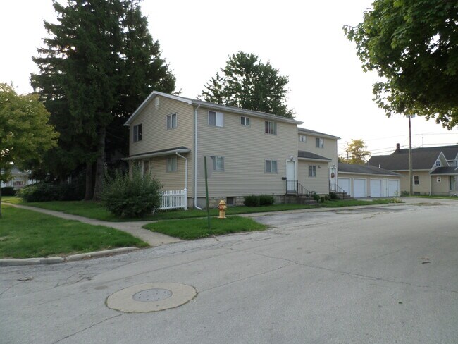 homes for rent wauseon napoleon ohio