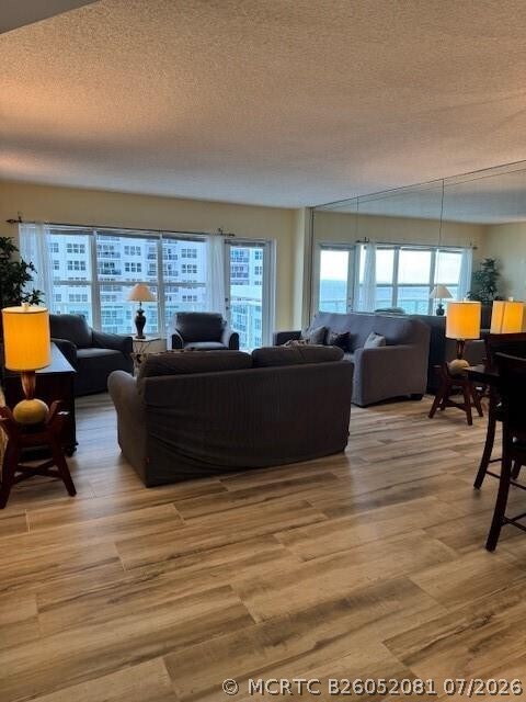 Building Photo - 3550 Galt Ocean Dr