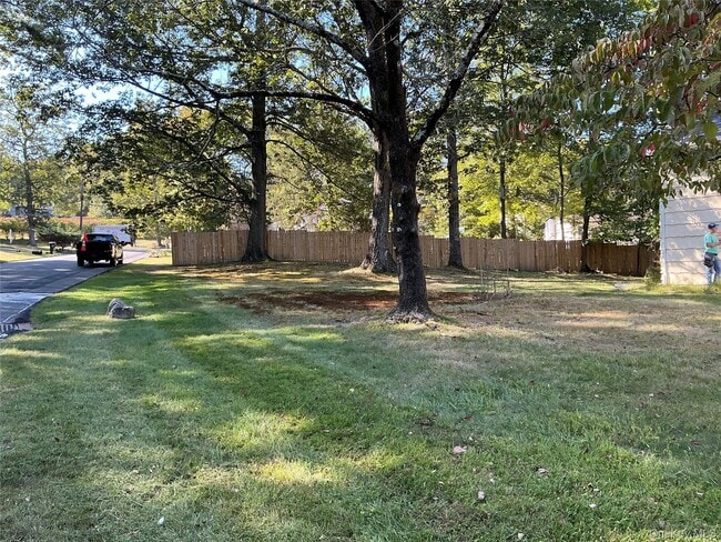 Building Photo - 3 Ehret Dr