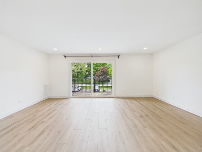 Building Photo - 4525 Blackhawk Ln