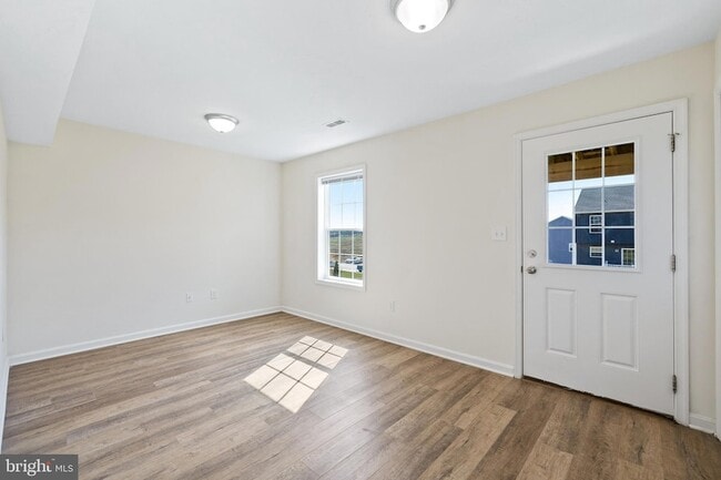 Building Photo - 785 Rising Sun Ln