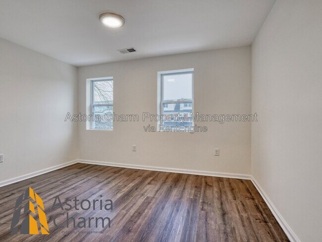 Building Photo - 203 Chestnut St