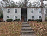 Building Photo - Black Mountain Apartment Rental-Genesis Circle