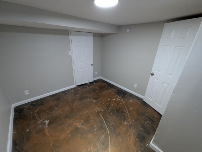 Building Photo - Grenshaw Greatness