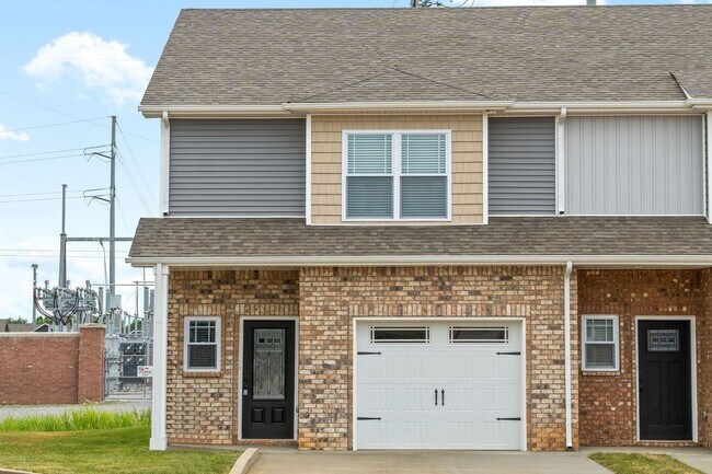 Building Photo - 338 Fallow Cir