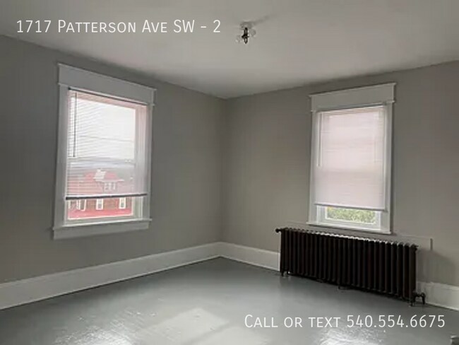 Building Photo - 1717 Patterson Ave SW