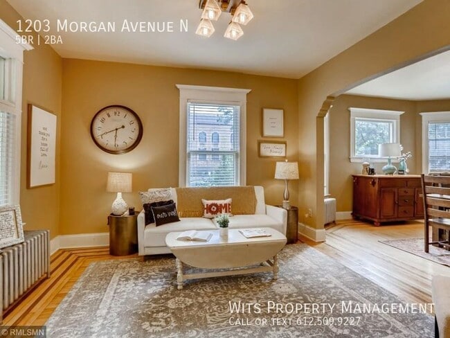 Building Photo - 1203 N Morgan Ave