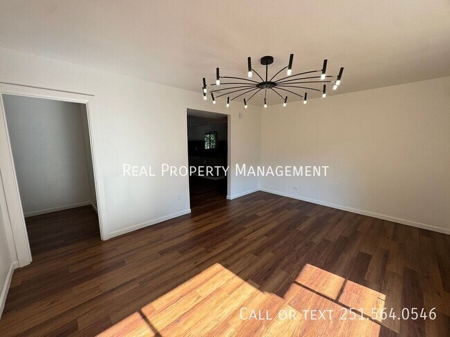 Building Photo - 265 Thrift St