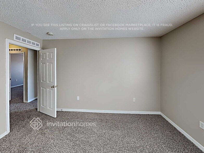 Building Photo - 11110 Summer Star Dr