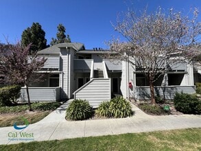 Building Photo - $2,995 - Updated 2 Bed/2 Bath Condo in a Gated Community of the Fairgrounds Neighborhood!