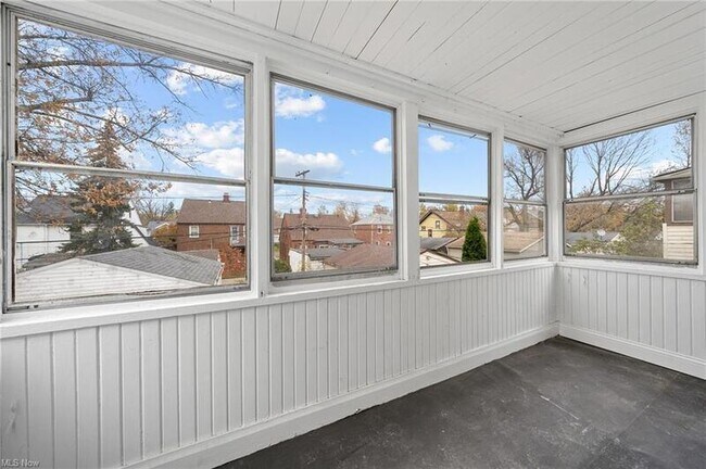 Building Photo - 3613 Cummings Rd