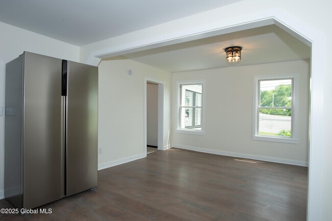 Building Photo - 798 NY-29