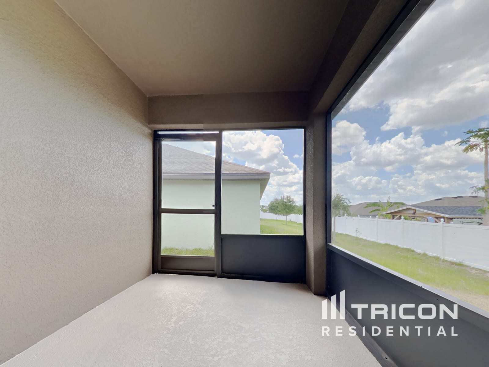 Building Photo - 591 Swallowtail Dr