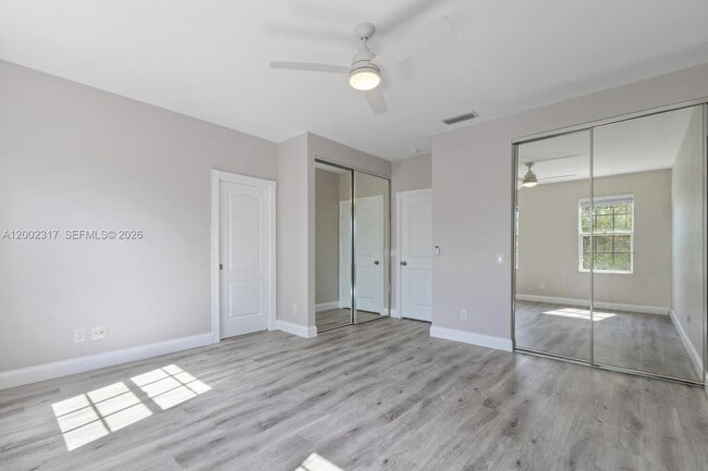 Building Photo - 152 Santa Barbara Way