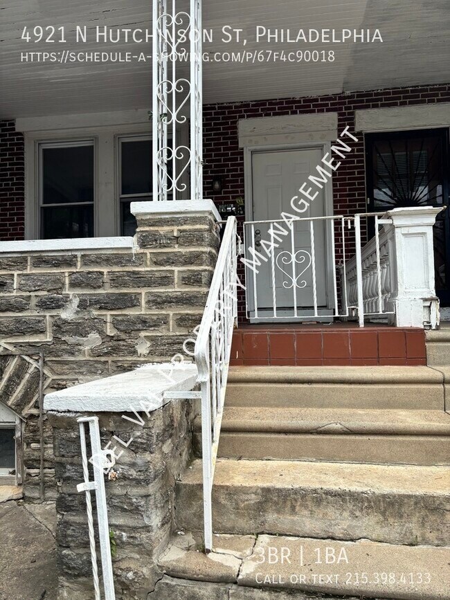 Primary Photo - 4921 N Hutchinson St