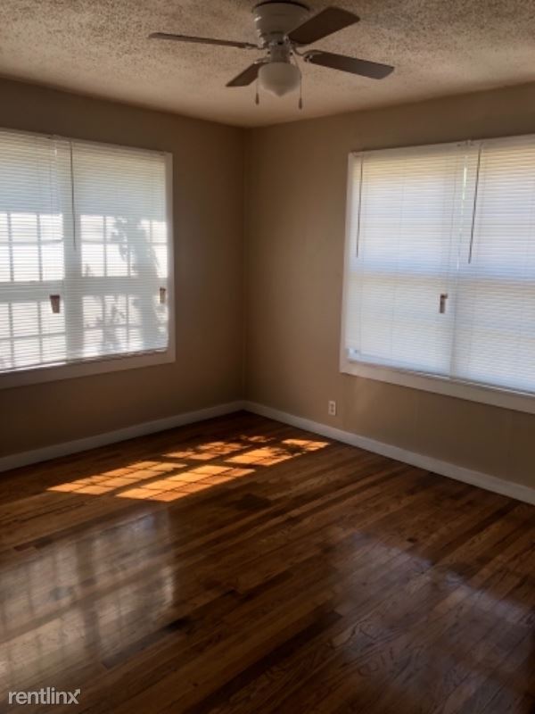 Building Photo - 2 br, 1 bath House - 832 Austin St