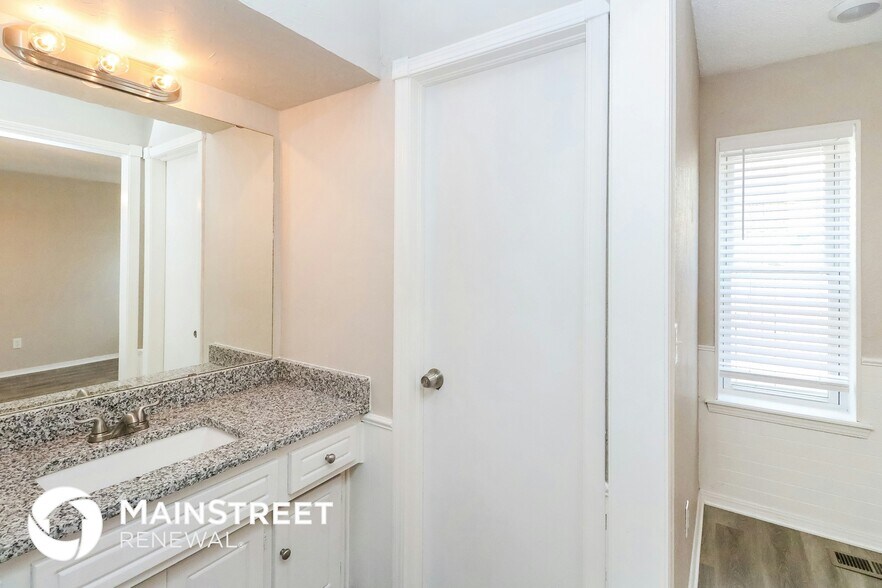 Building Photo - 10408 Glascow Dr