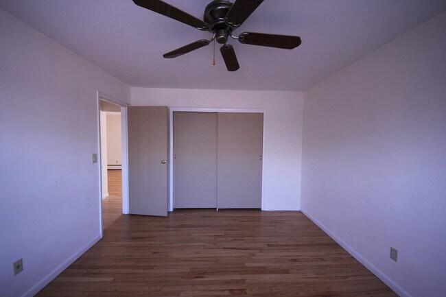 Building Photo - 10 McKinley Ave