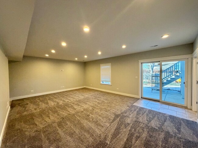 Building Photo - 4524 Sterling Rd