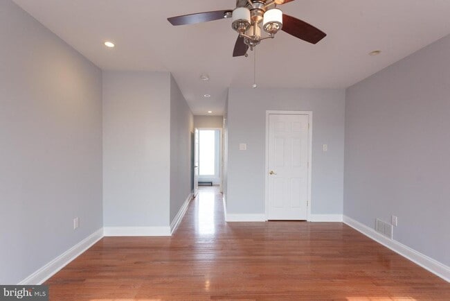 Building Photo - 1022 S Colorado St