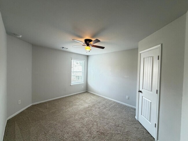 Building Photo - 25048 Adams Canyon Dr