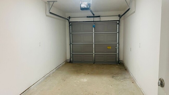 Building Photo - ? Live in Style: 3-Bed, 2.5-Bath Houston Home ?