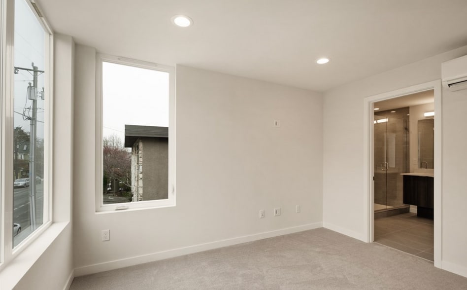 Building Photo - 1918 5th Ave N