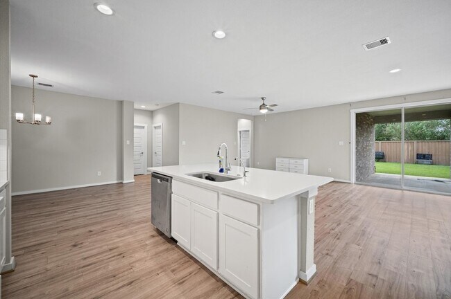 Building Photo - 3042 Schultz Manor Ln