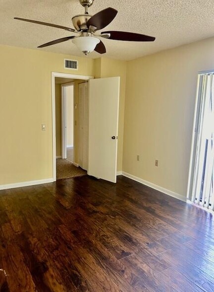 Building Photo - 5026 50th Way