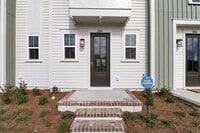 Building Photo - 266 Symphony Ave