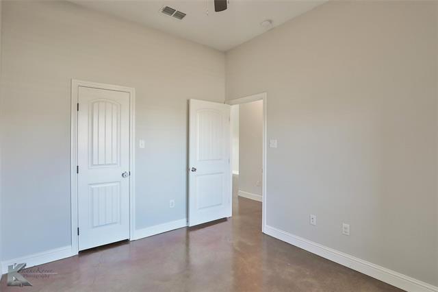 Building Photo - 7385 Southern Belle Cir