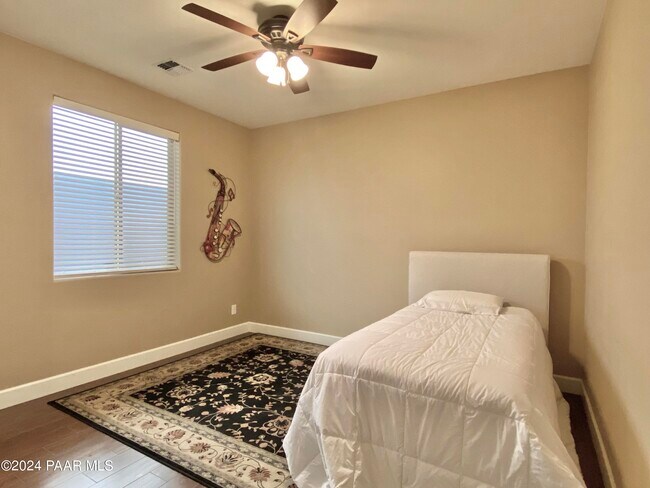 Building Photo - 1553 Range View Cir