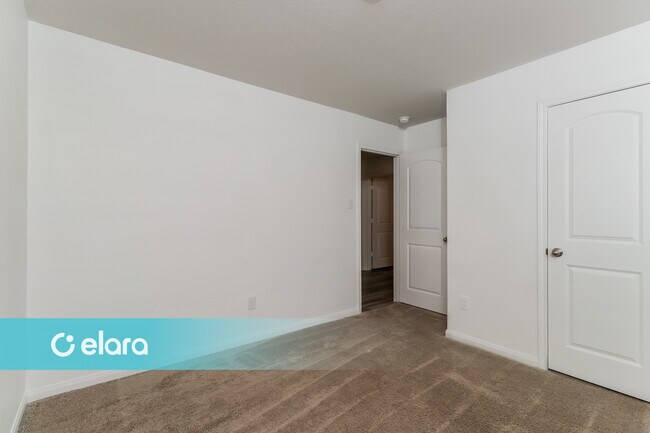 Building Photo - 18513 Allen Welch Dr