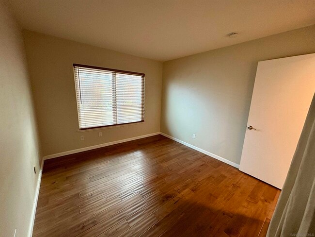 Building Photo - 12918 Biscayne Cove