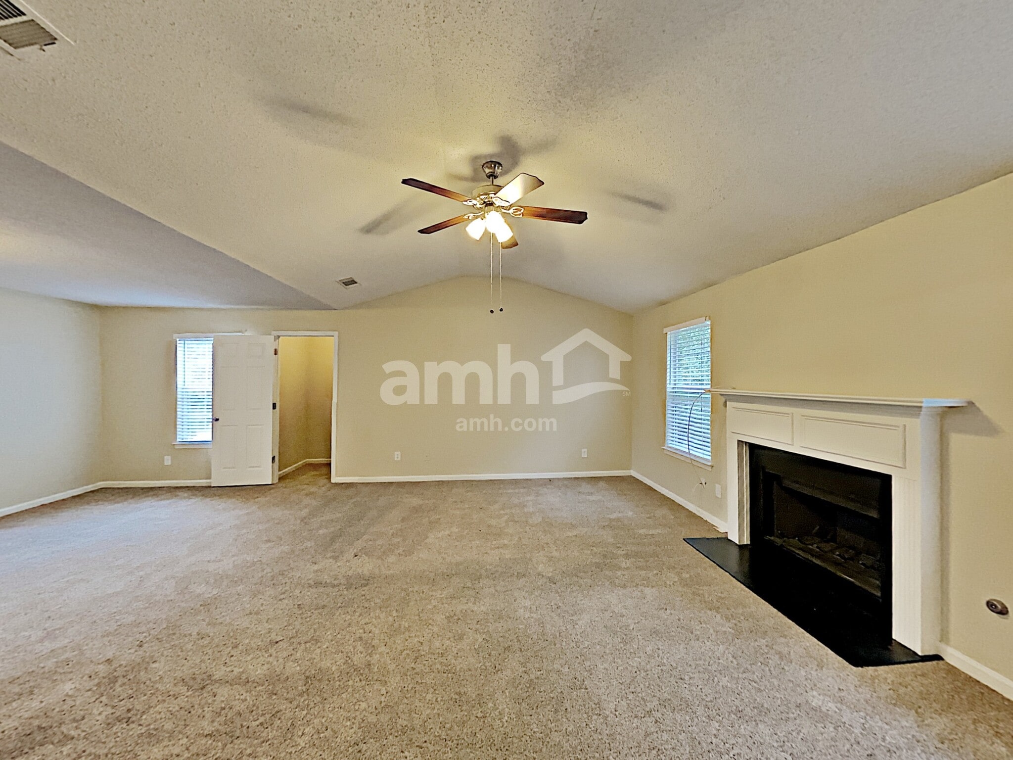 Building Photo - 104 MacBeth Dr