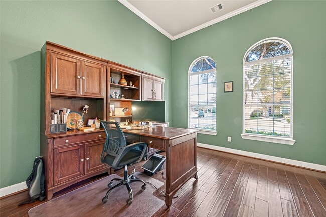 Building Photo - 1206 Coleridge St