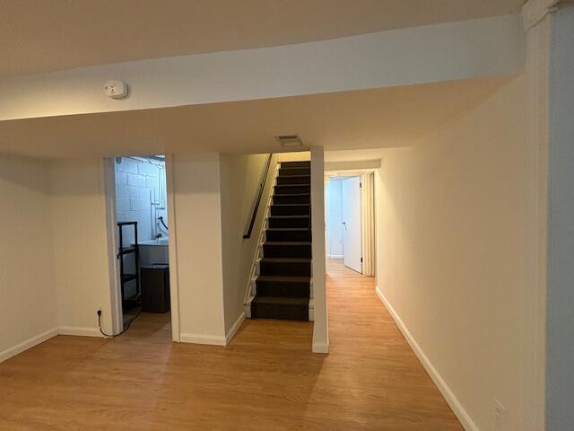 Building Photo - 921 Lennox St