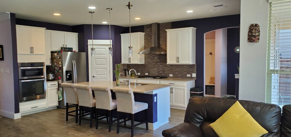 Building Photo - 16108 Nightshade St