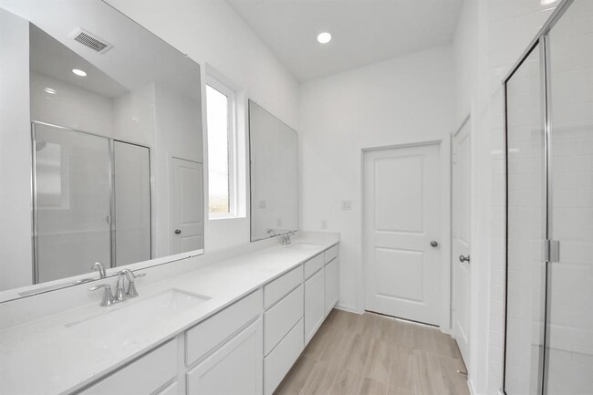 Building Photo - 6414 Orchid Bch Dr