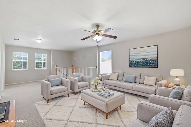 Building Photo - Spacious Two-Story Home in Prime Laurel Canyon Location