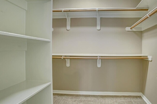 Building Photo - 24419 Travis House Ln