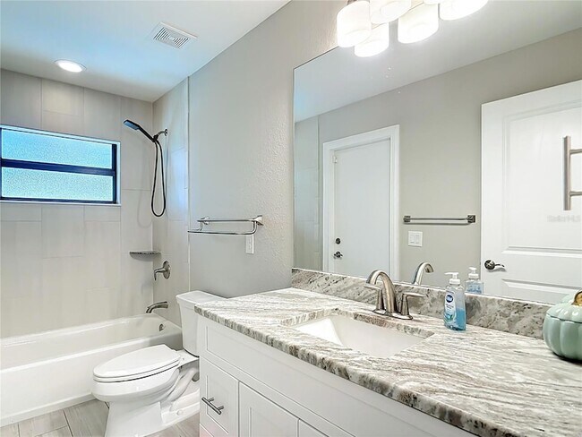 Building Photo - 540 Alabama Ave