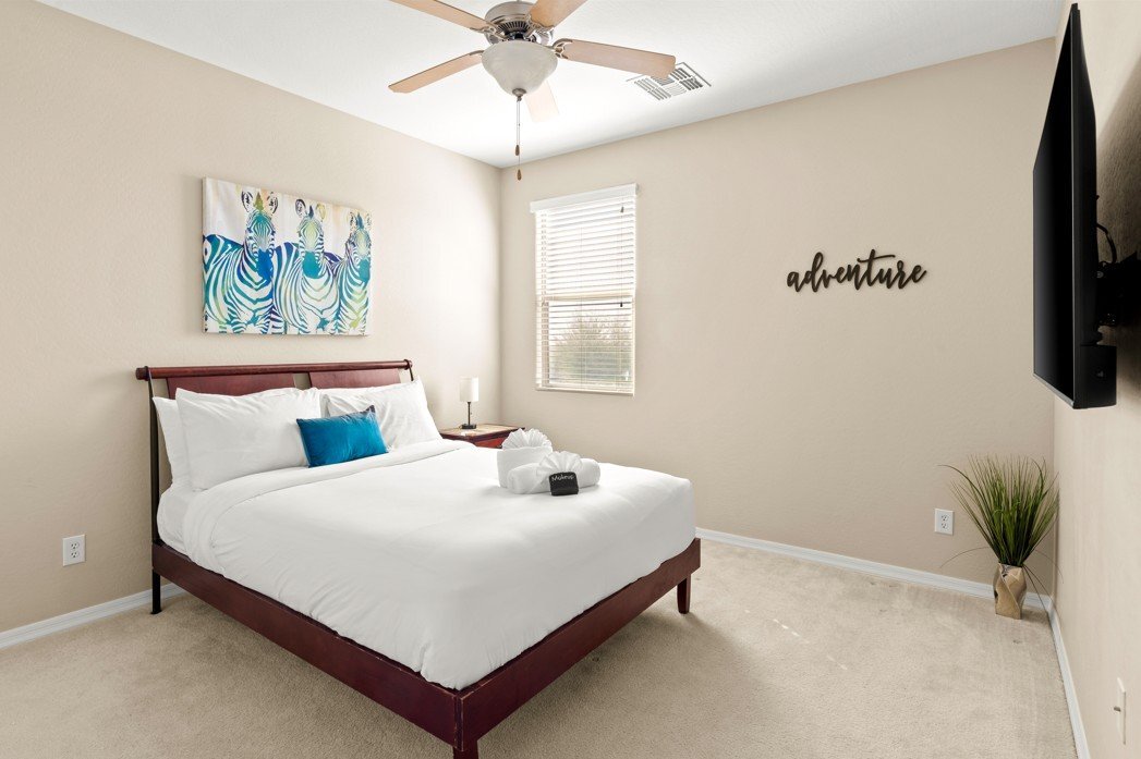 Building Photo - 2426 N 161st Ave