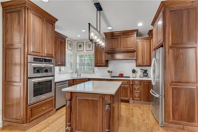 Building Photo - 4669 Ashford Club Dr