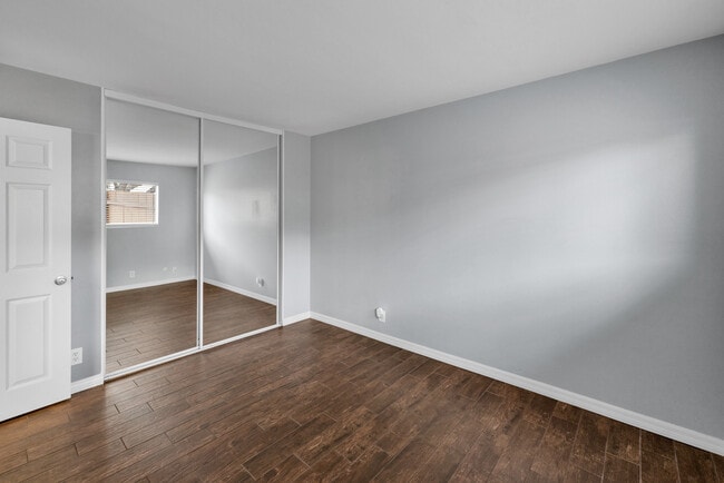 Secondary Bedroom 2 - 4475 Dale Ave