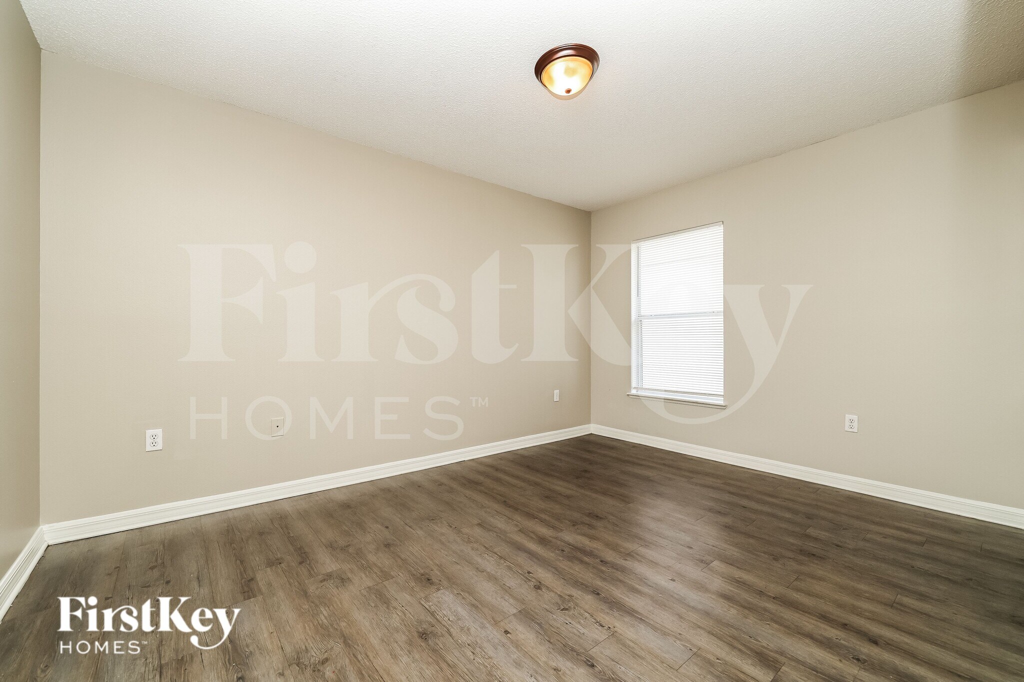 Building Photo - 10409 River Bream Dr