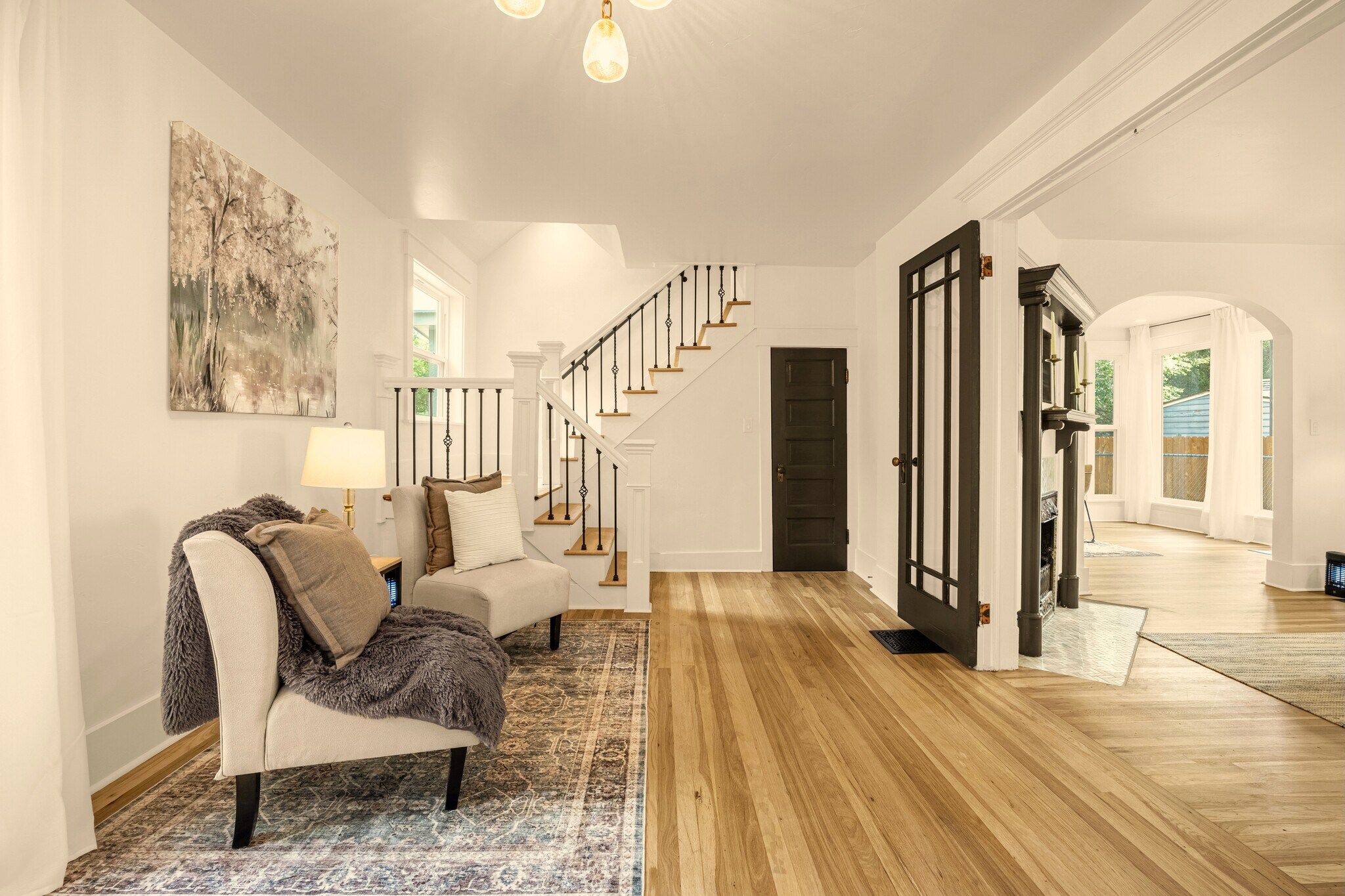 Building Photo - 200 W Cheyenne Rd