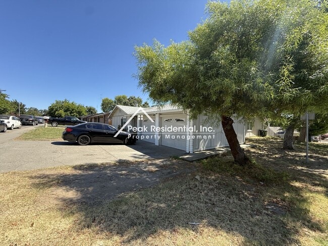 Building Photo - 6328 Bonham Cir