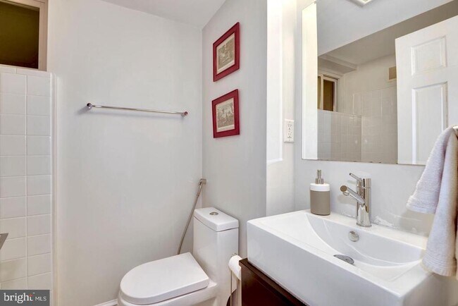 Building Photo - 4708 Yuma St NW
